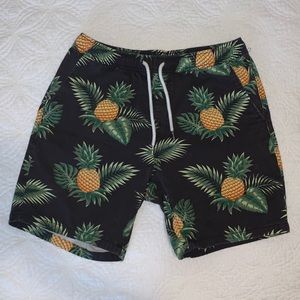 Men’s Pineapple shorts